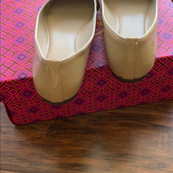 Tory Burch flat